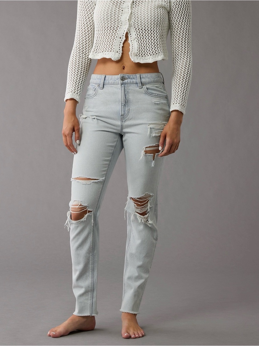 NWT American Eagle Outfitters Strigid High-Waist Distressed Cotton Mom Jeans